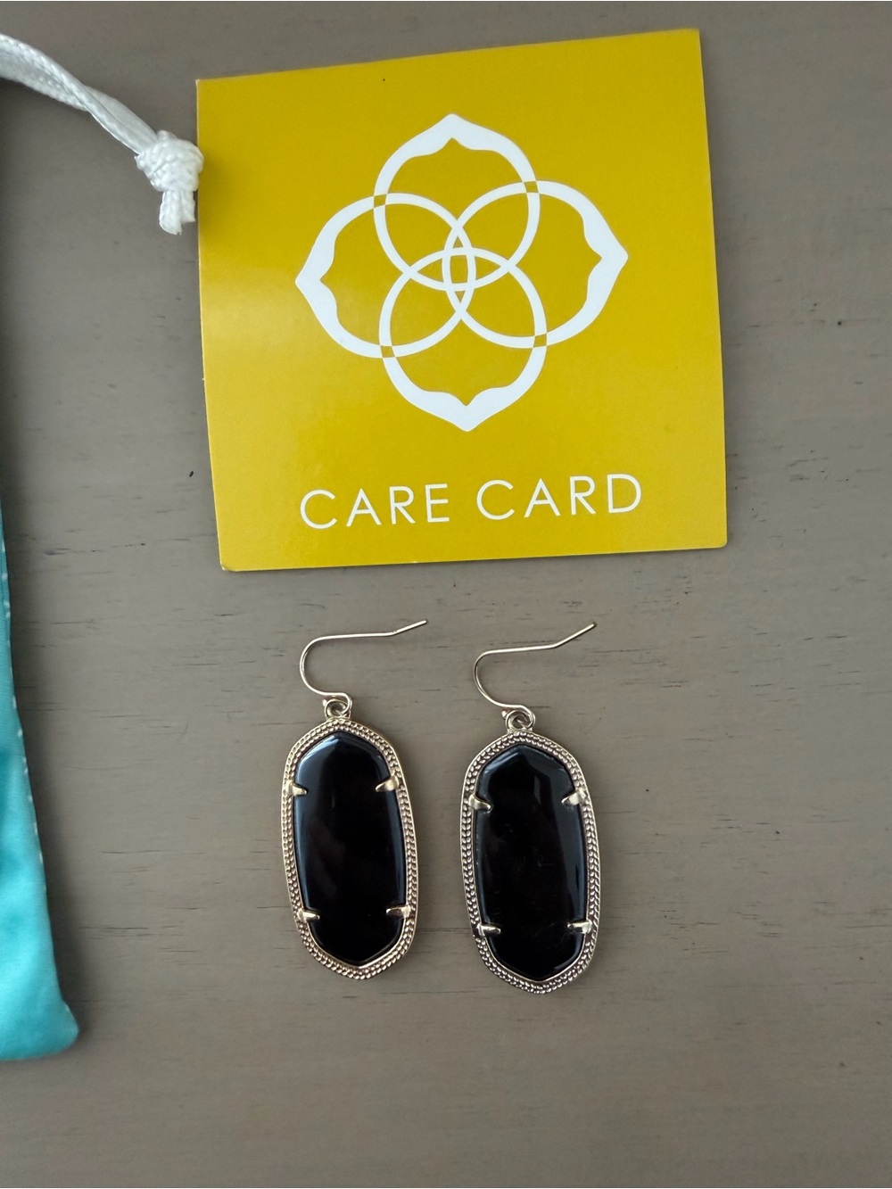 Earrings - Picture 3 of 5